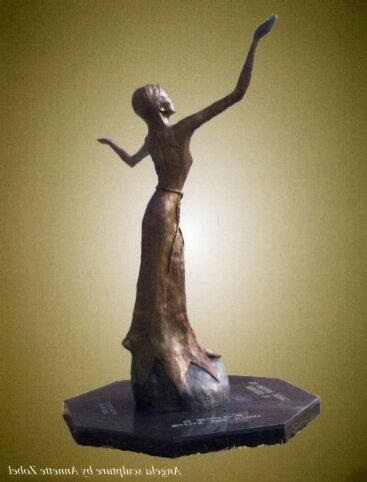 Angela statue